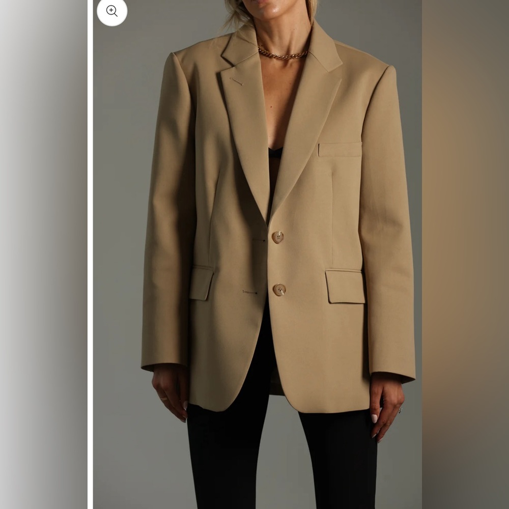 Lisa d blazer